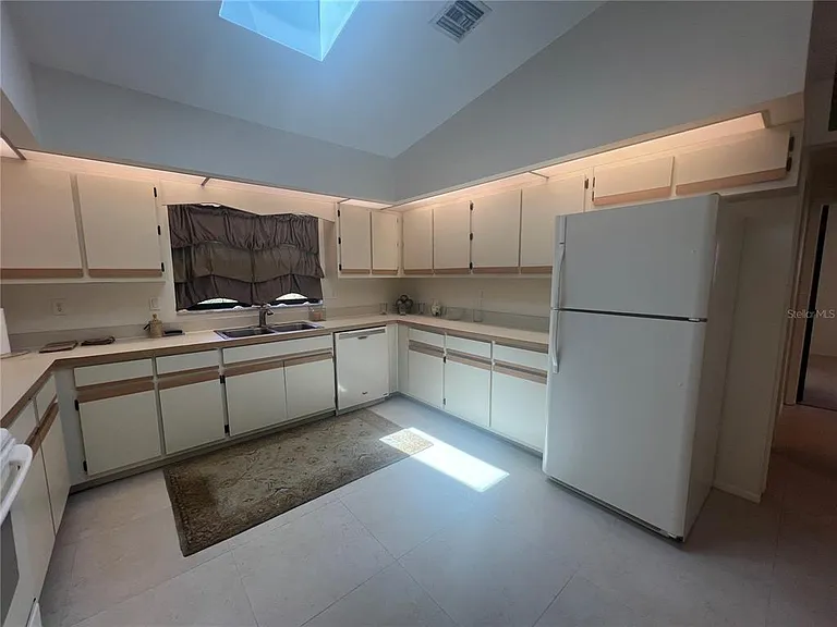 21212 Burkhart Dr — Photo 11