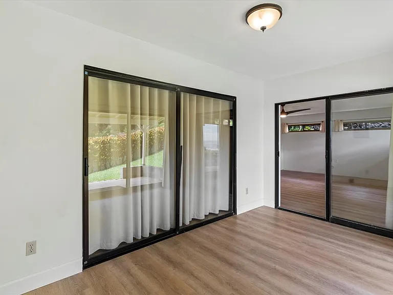 560 Kuikahi Dr — Photo 64