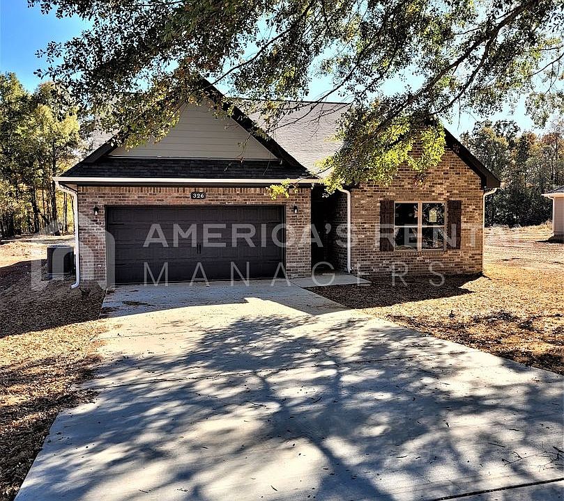 1st image of 326 Shady Ln