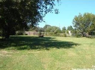 5535 Mount Helen Dr, San Antonio, TX 78251