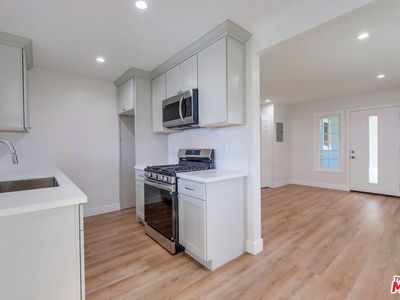 8356 Kittyhawk Ave, Los Angeles, CA, 90045