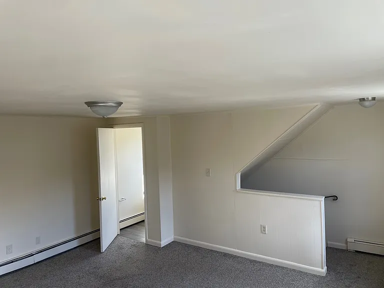 400 Mill St #3 — Photo 3