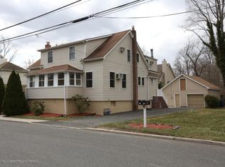 9 Market St, Red Bank, NJ 07701