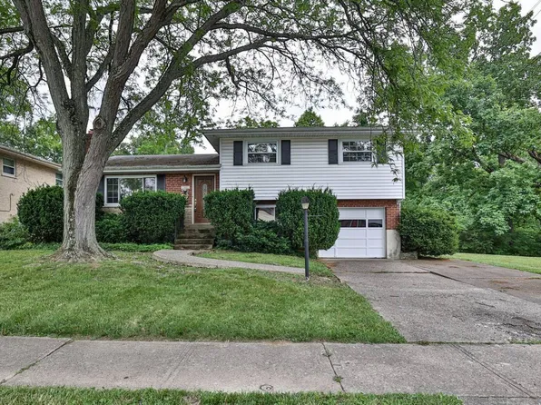 8980 Cherry Blossom Ln, Cincinnati, OH 45231