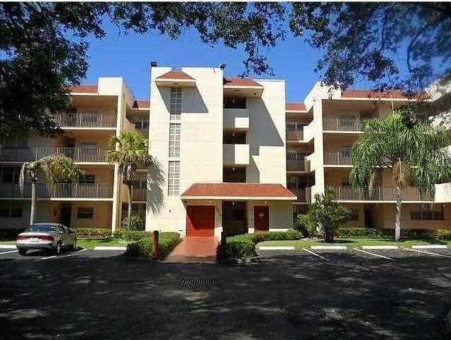 1st image of 1931 Sabal Palm Dr APT 404