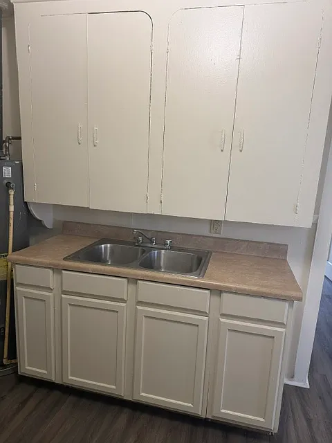 2 bed, 1014 sqft, $900 — Photo 3