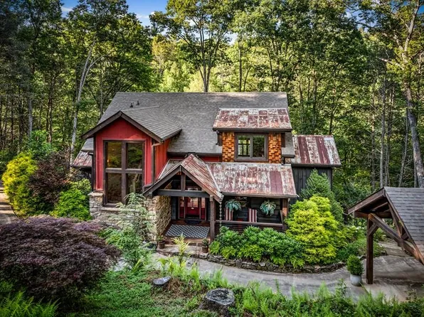 2695 Highway 2, Blue Ridge, GA 30513