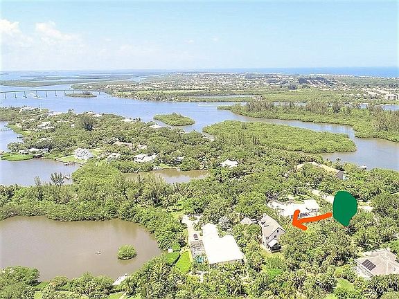 2nd image of 2565 Lagoon Ct