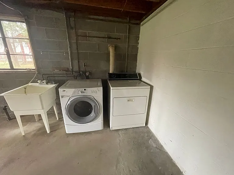 2047 Overbrook Rd — Photo 18
