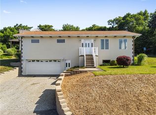 2200 Sunshine Way, Glassport, PA 15045