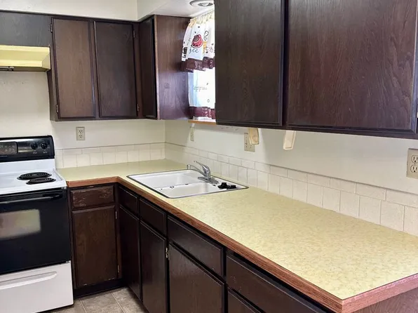 1215 Mitchell St, Klamath Falls, OR 97601