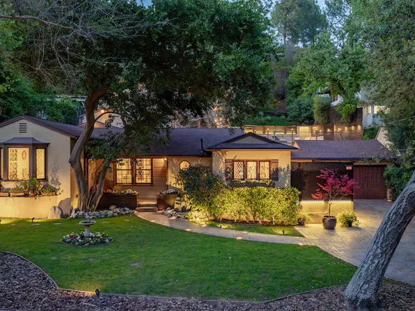 1425 Hillside Dr, Glendale, CA 91208