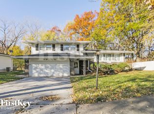 19042 Wildwood Ave, Lansing, IL