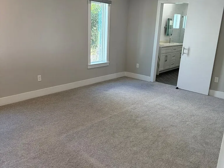 521 Peachtree Rd — Photo 14