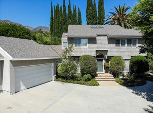 2443 Upper Ter, La Crescenta, CA 91214