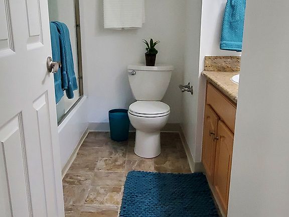 5th image of 121 Massol Ave #203