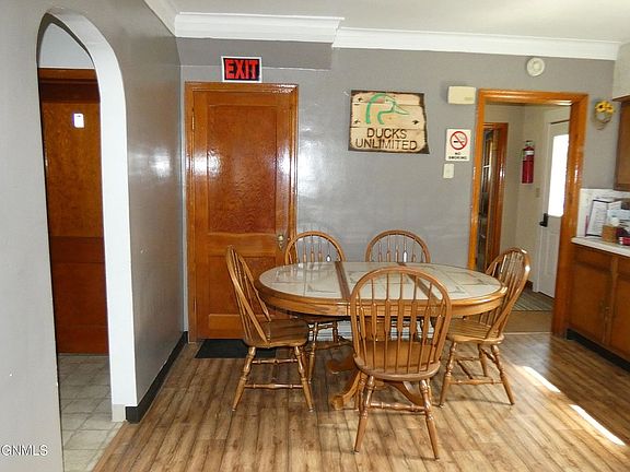 2nd image of 205 F Ave N