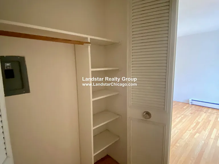 6830 N Sheridan Rd #563 — Photo 5