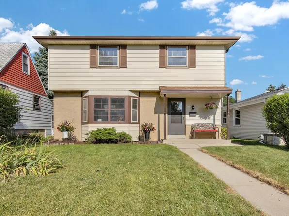 924 South 116th STREET, West Allis, WI 53214