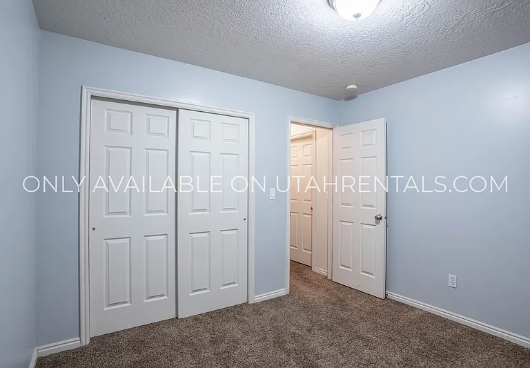 1256 S 1410 E #TWIN — Photo 11
