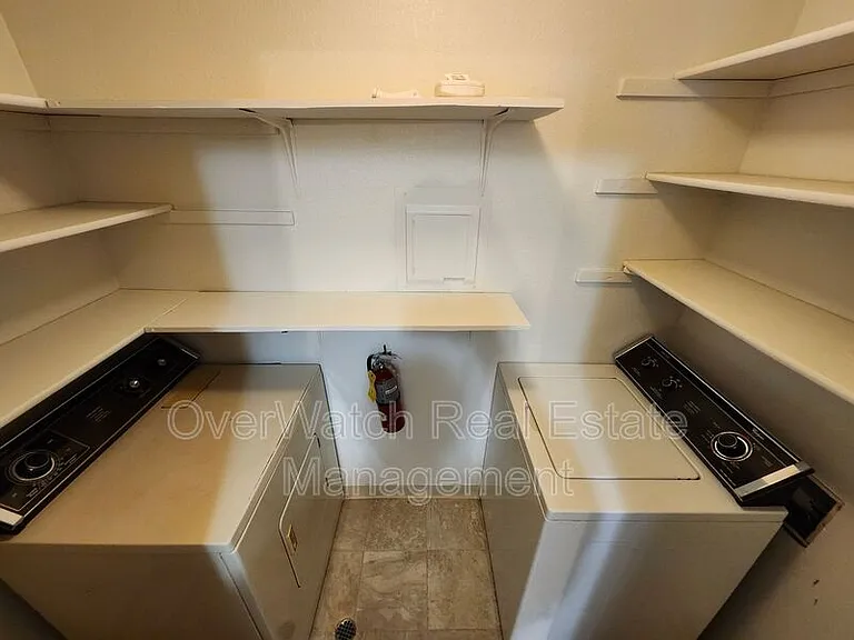 8116 Boundary Ave #C — Photo 6