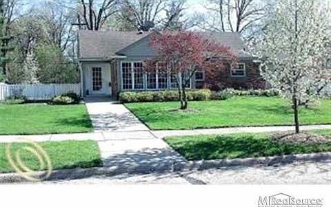 1st image of 8241 Oak Park Blvd