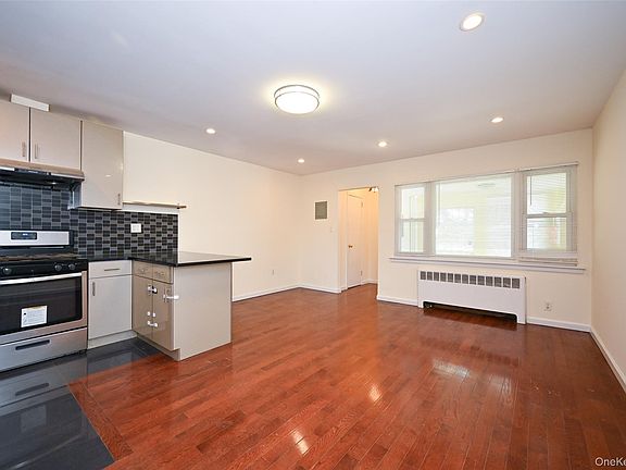 5th image of 137-10 64th Road