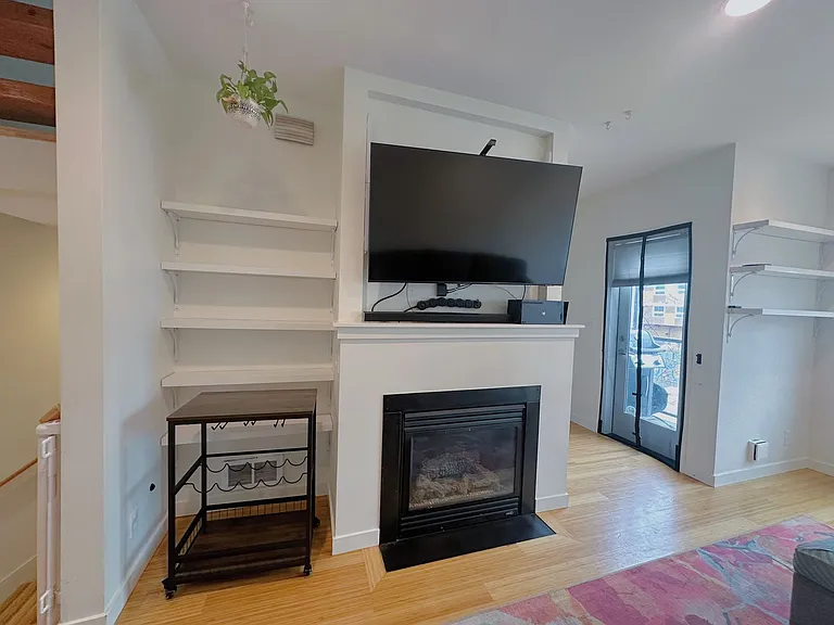 3817 S Angeline St — Photo 33