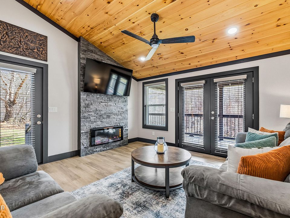 2359 Grassy Branch Rd, Sevierville, TN 37876 | Zillow