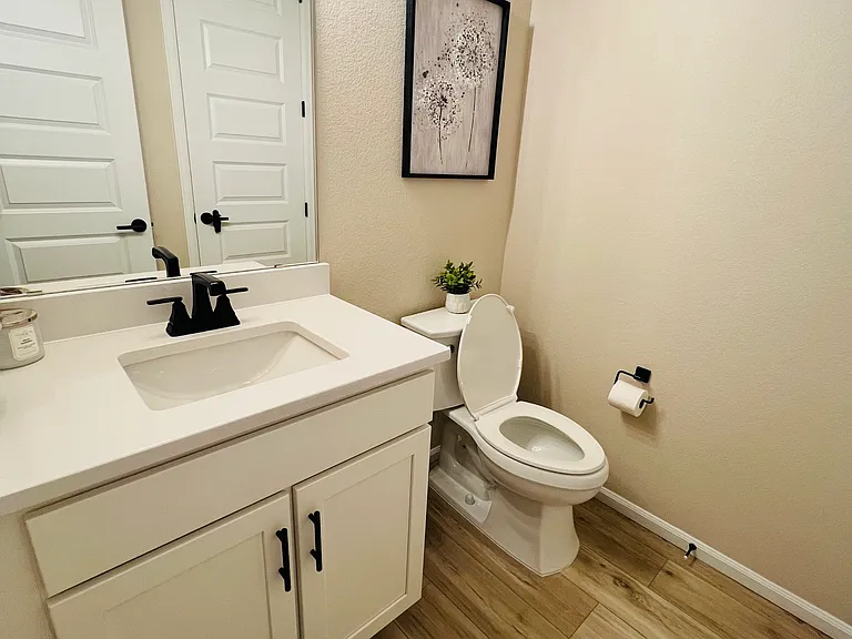 48 N Edge Cliff St — Photo 12