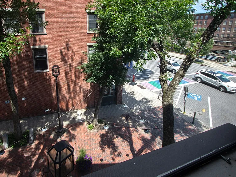 386 Central — Photo 29