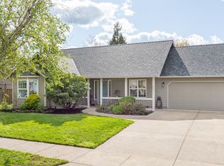 2371 NW Shadden Dr, McMinnville, OR 97128