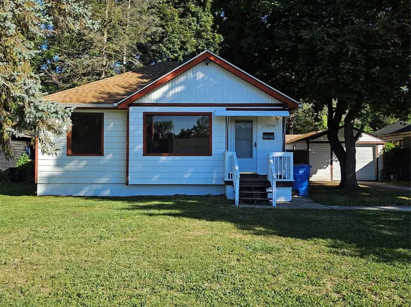 25716 Notre Dame St, Dearborn Heights, MI 48125