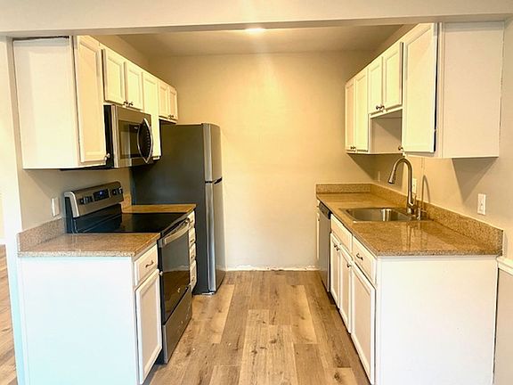 2nd image of 3600 Linwood Ave #35