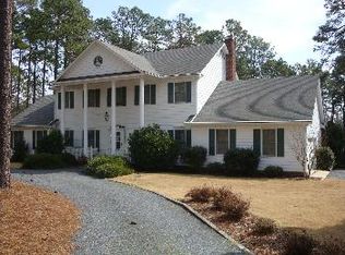 112 Lazar Ln, Southern Pines, NC 28387