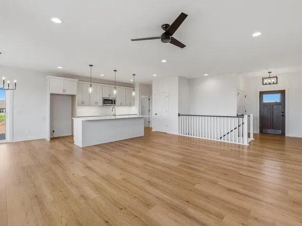 801 S 5th STREET, Cedar Grove, WI 53013