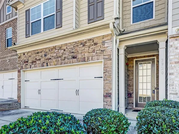 3920 Augustine Pl, Rex, GA 30273