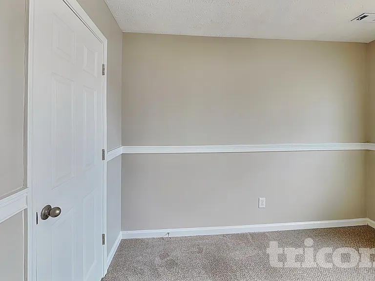195 Falcon Ridge Dr — Photo 10