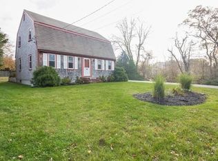 3 Newton St, Fairhaven, MA 02719