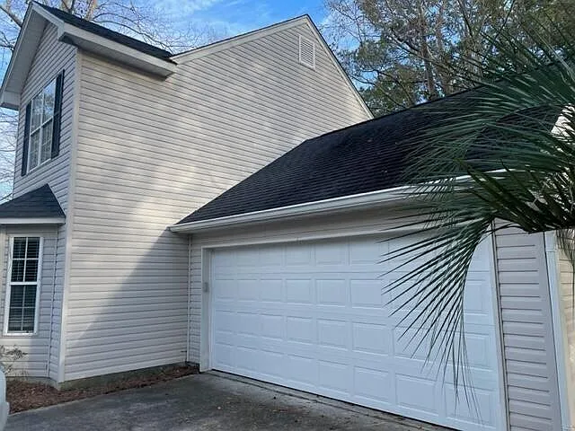 3 bed, 2.5 bath, 1550 sqft, $3,500 — Photo 3