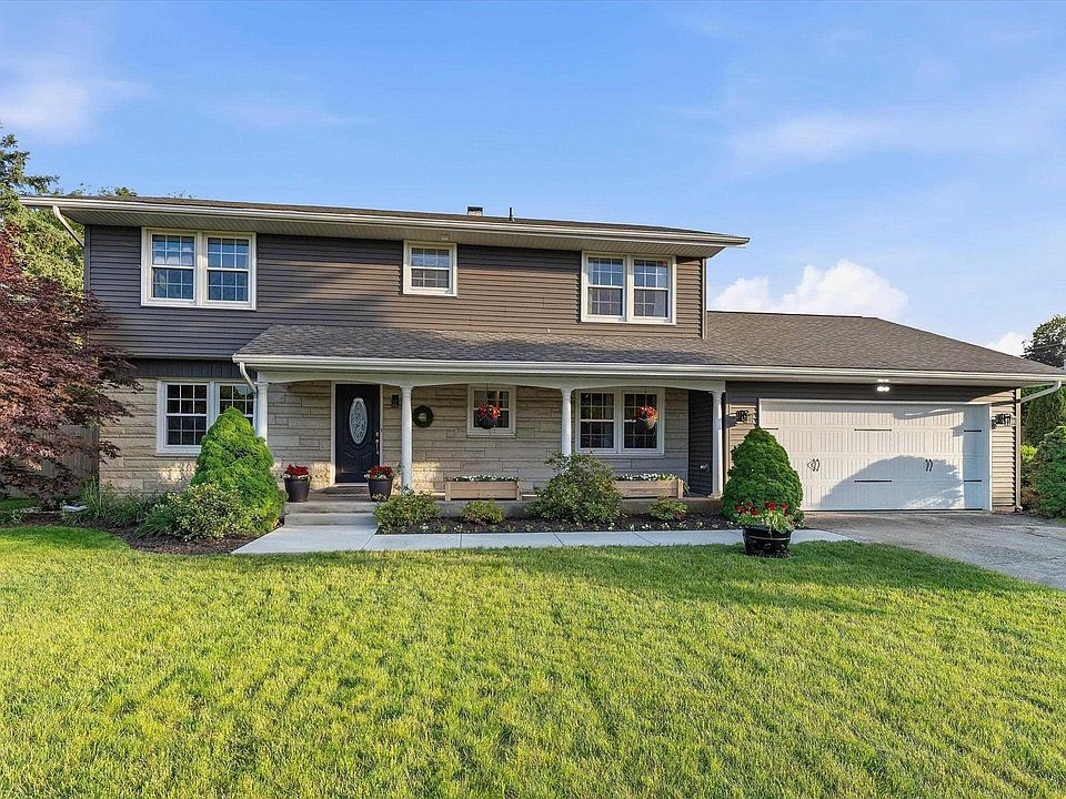 1st image of 24328 Elmhurst Dr