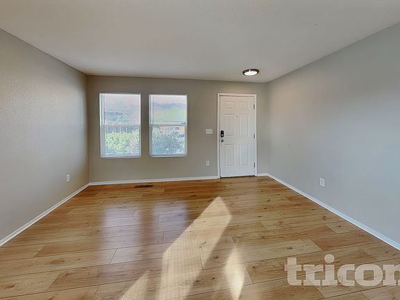 3rd image of 9696 Canyon Meadows Dr