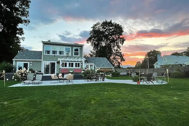 319 S Main St — Photo 22