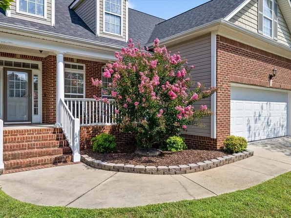 6781 Buckhannon Ln, Hixson, TN 37343