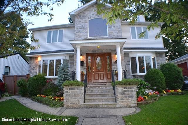 1st image of 212 Jefferson Ave
