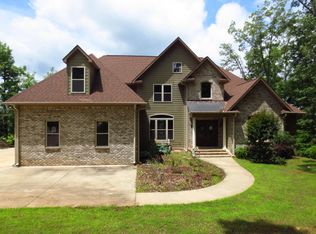 63 Arrowhead Dr, Fulton, MS 38843