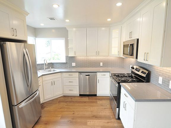 2nd image of 668 College Ave