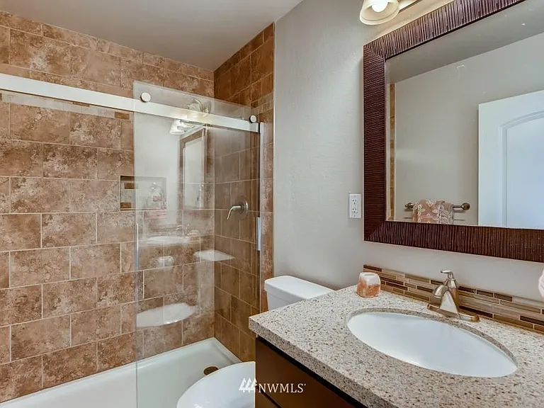 8103 NE 158th St — Photo 25