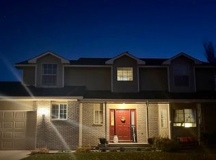 823 Montclair Dr, Cheyenne, WY 82009