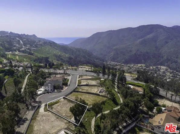 1433 El Bosque Ct, Pacific Palisades, CA 90272